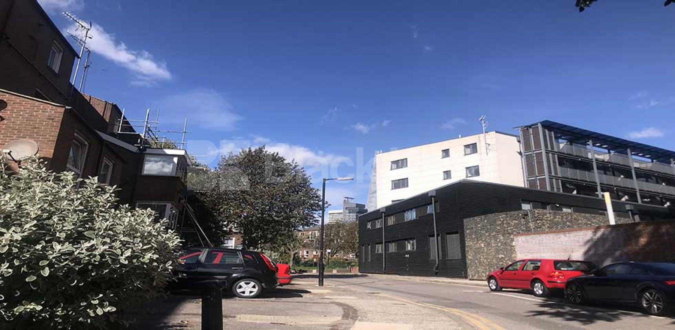 			NEW INSTRUCTION, 4 Bedroom, 1 bath, 1 reception Apartment			 Prioress Street, Borough 